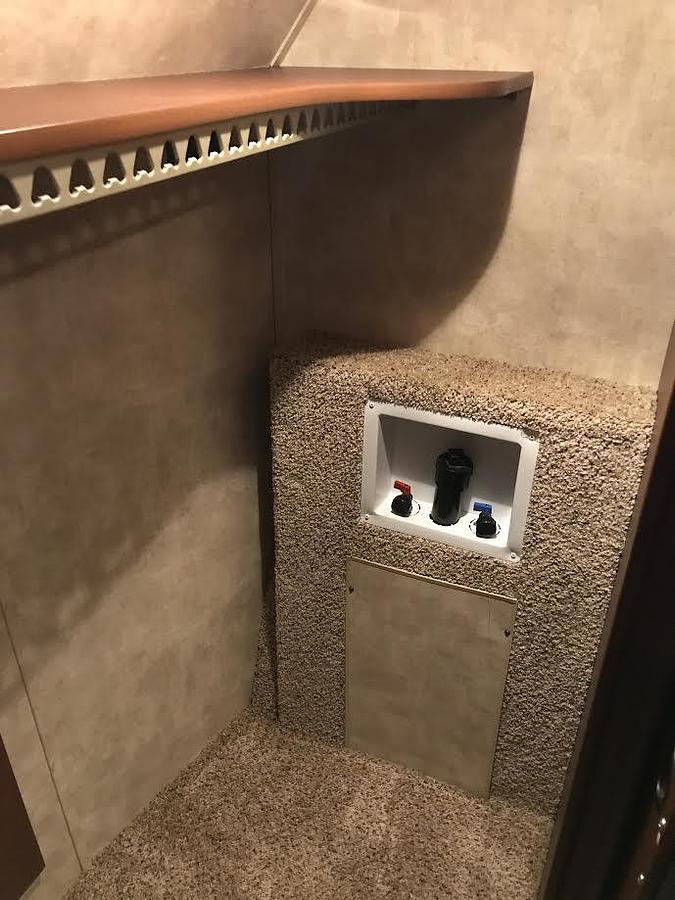 Used 2013 Forest River Sandpiper 315RE Fifth Wheel