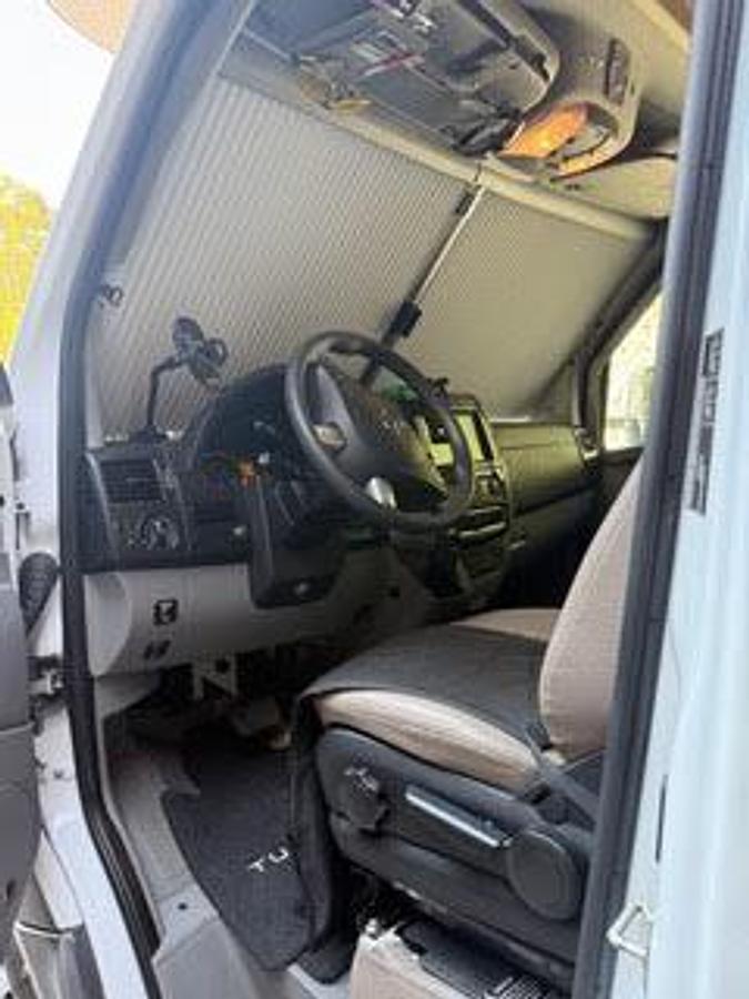 Used 2018 Winnebago View 24V Class C Motorhome