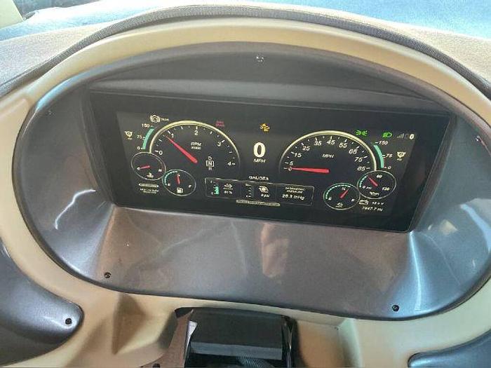 Used 2014 Tiffin Allegro Red 33AL