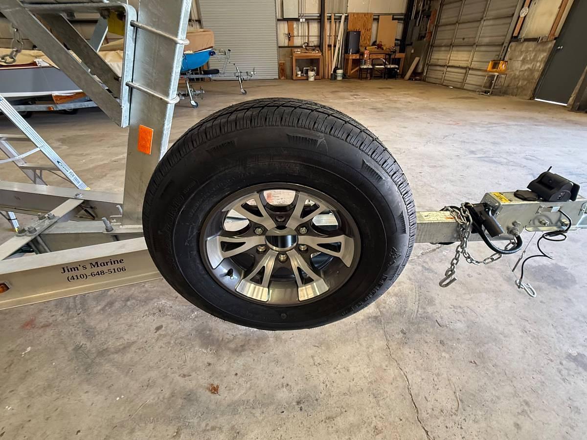 Used 2024 Tidewater 198CC Center Console Boat