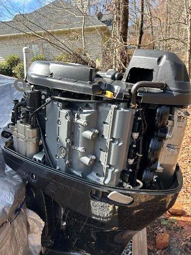 Used 2003 Campion Explorer 602 Center Console