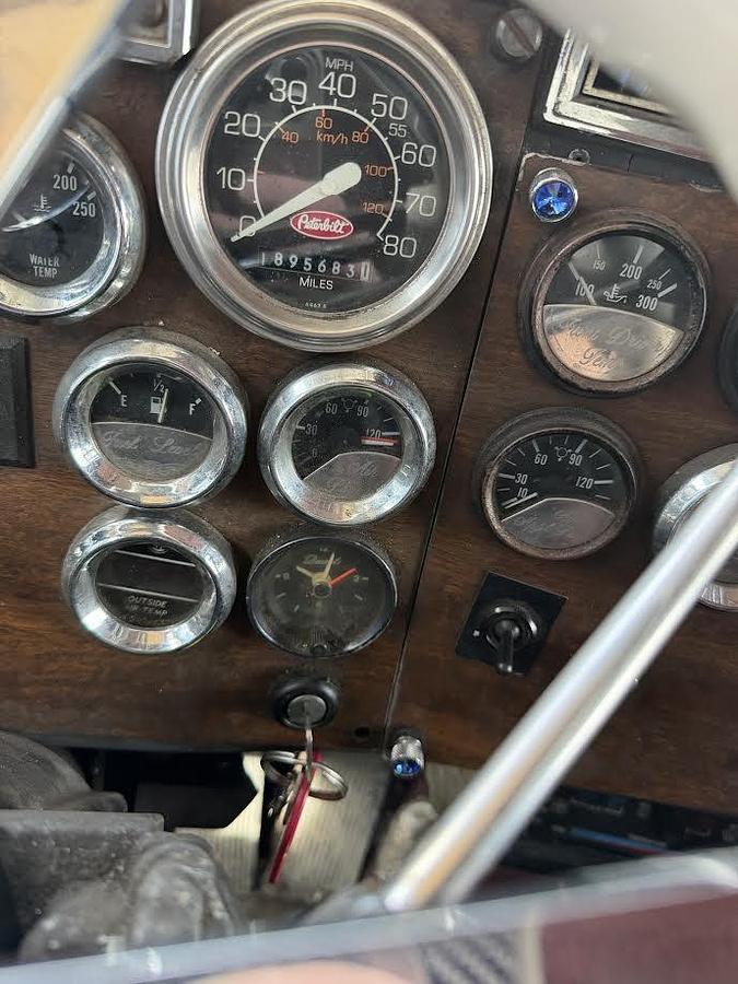 Used 1988 Peterbilt 379