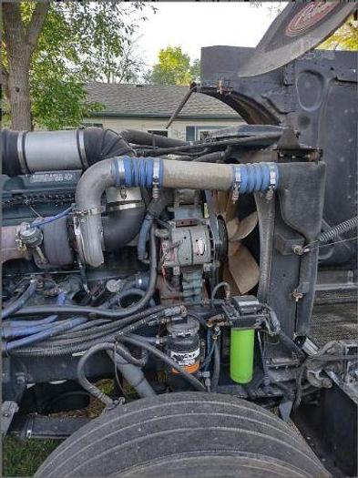 Used 2001 Peterbilt 379