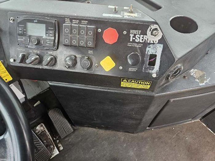 Used 2019 Hoist T-Series Spotter Truck