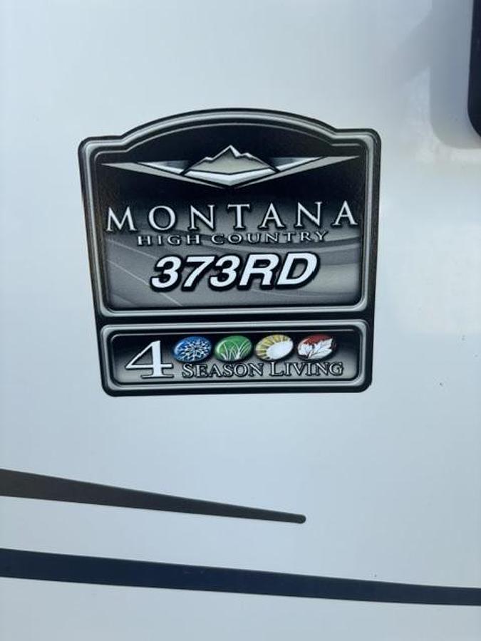 Used 2021 Keystone Montana High Country 5th Wheel