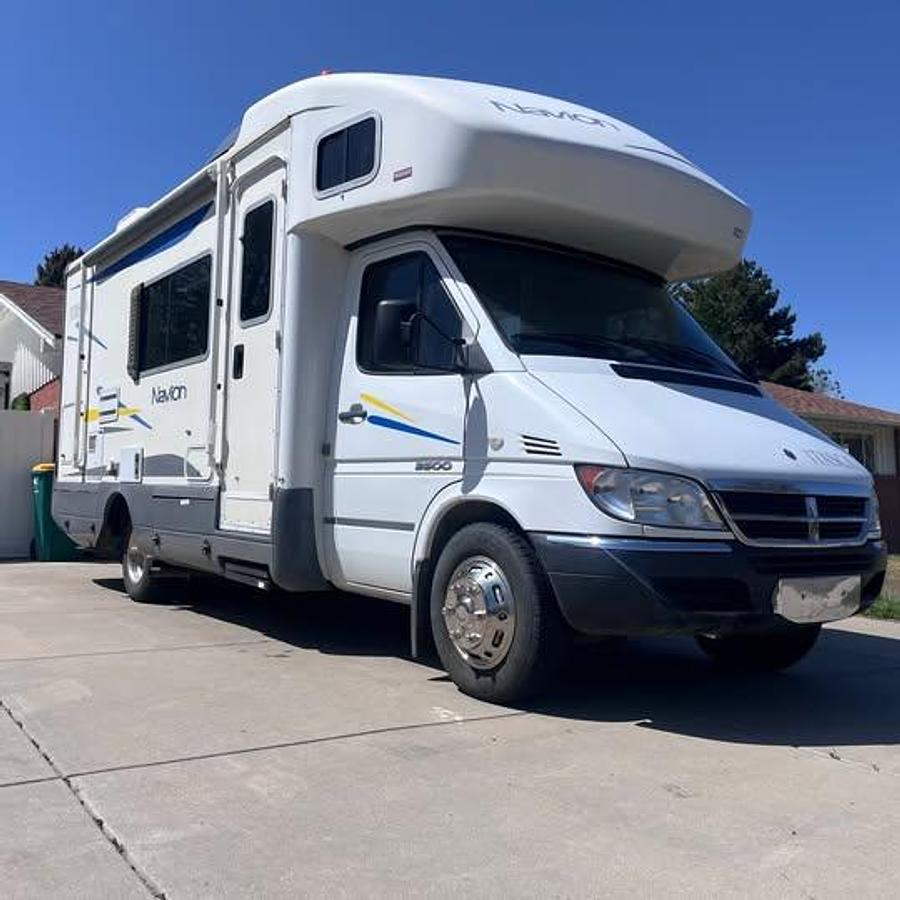 Used 2006 Winnebago Sprinter Navion Itasca Rv