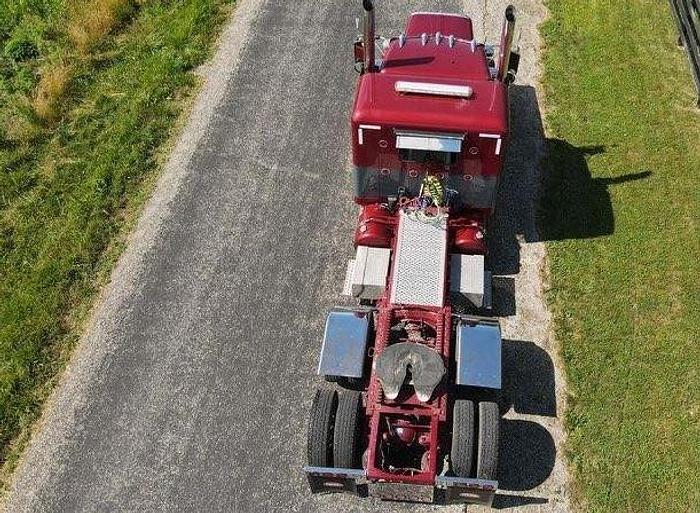 Used 2023 Peterbilt 389