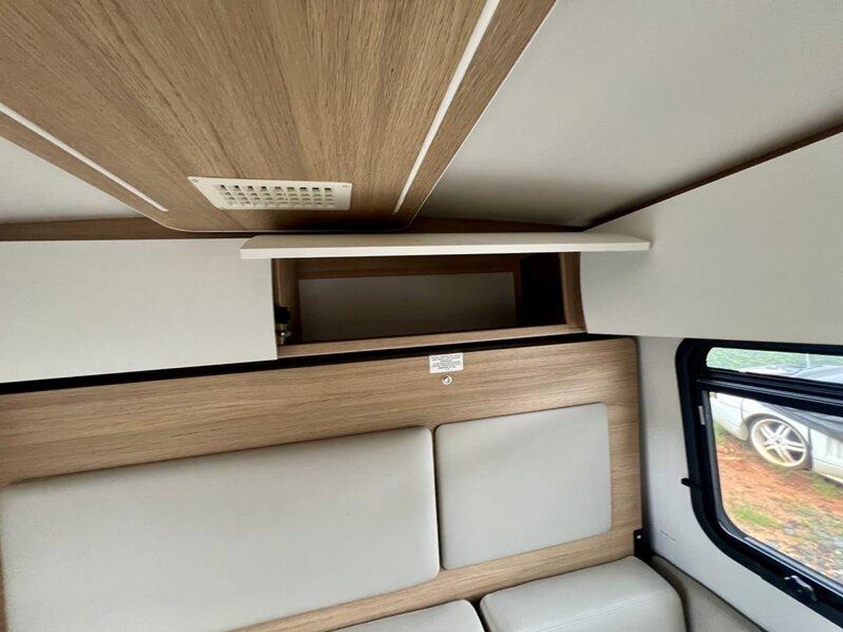 Used 2025 Leisure Travel Vans Wonder W24RL Rear Lounge