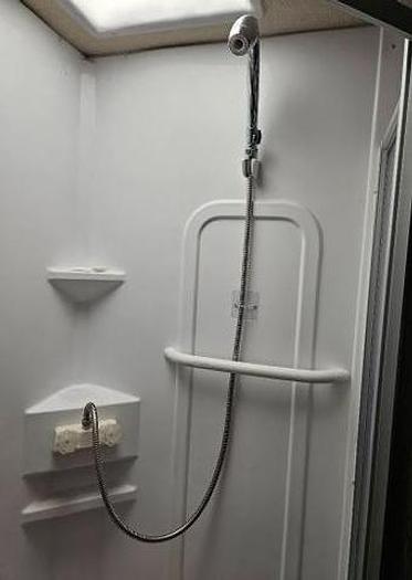 Used 2005 Fleetwood Southwind 37L