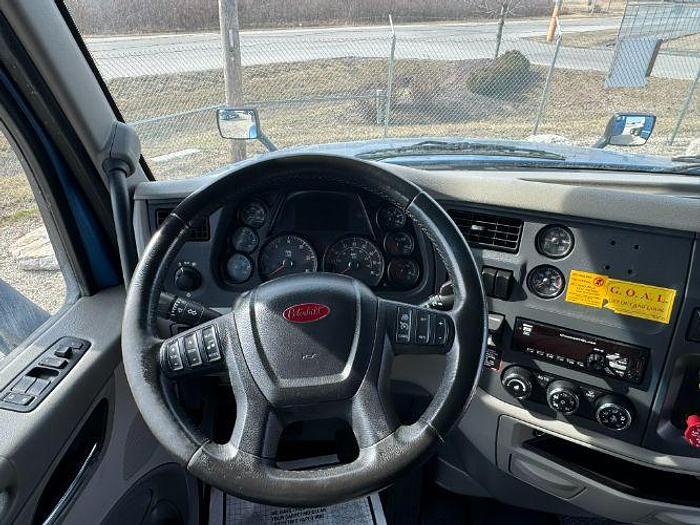 Used 2019 Peterbilt 579
