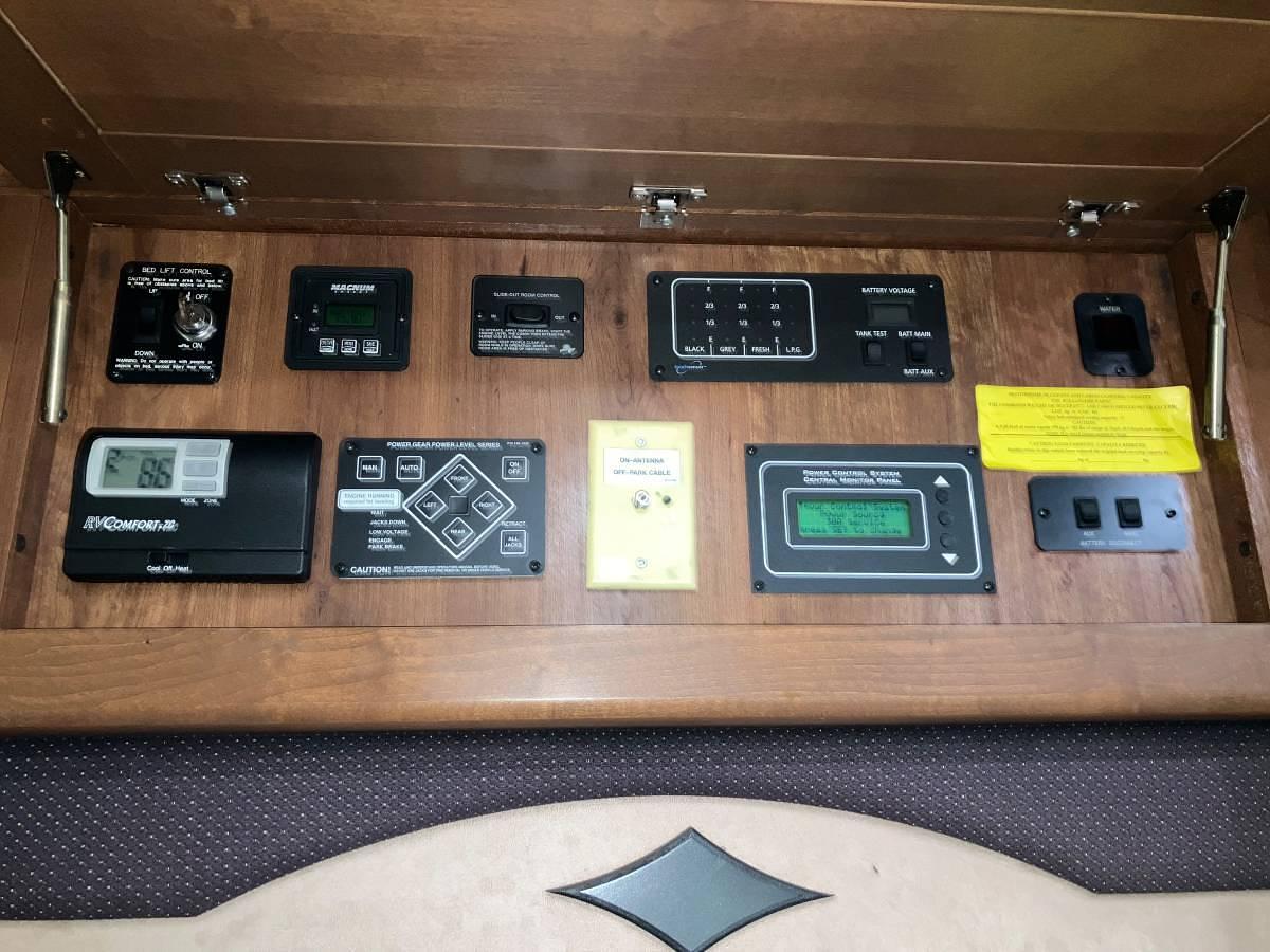 Used 2013 Fleetwood Excursion 33A Class A Motorhome