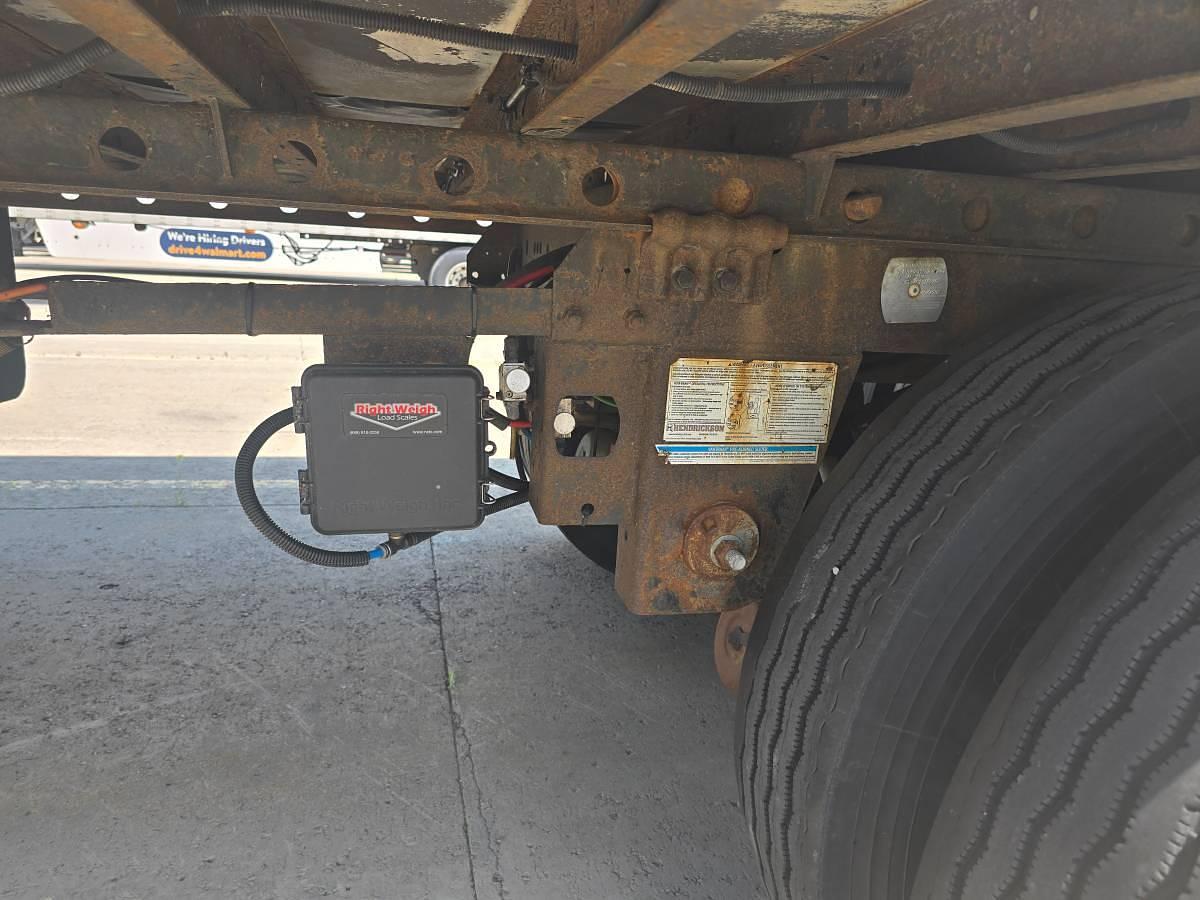 Used 2000 Kenworth W900 with 2015 53ft Utility Reefer Trailer