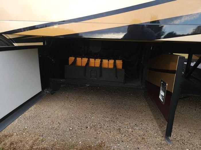 Used 2018 Newmar Dutch Star 4369