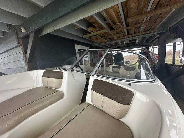 Used 2015 Bayliner 160BR