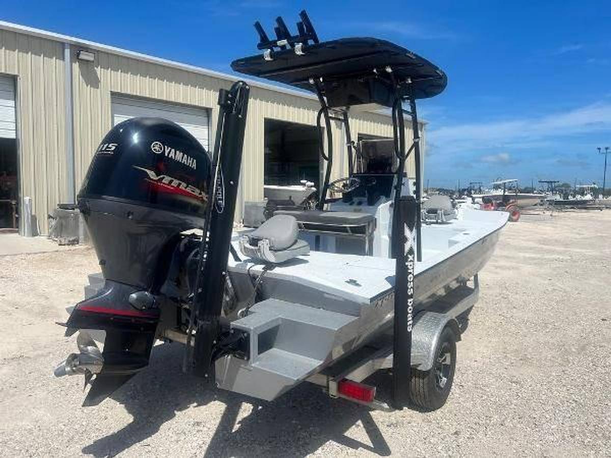 Used 2019 Express Bay Boat