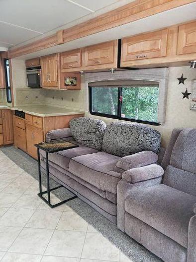 Used 2008 Winnebago Tour 40FD
