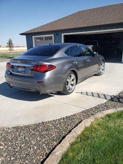 Used 2018 INFINITI Q70 3.7 LUXE