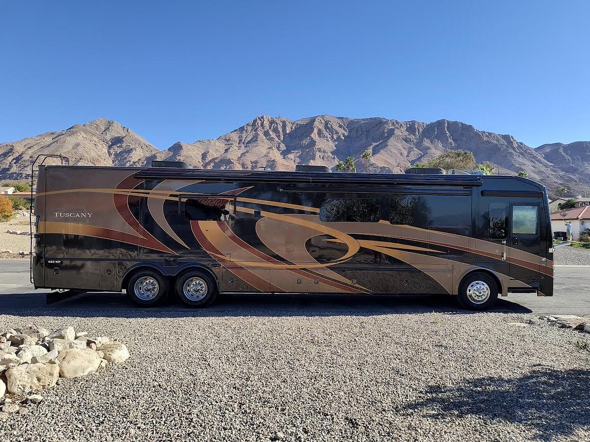 Used 2015 Thor Motor Coach Tuscany 45AT Class A Motorhome