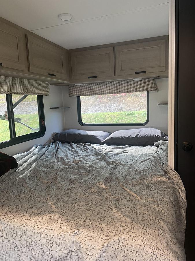 Used 2024 Forest River Sunseeker 2150 SLE