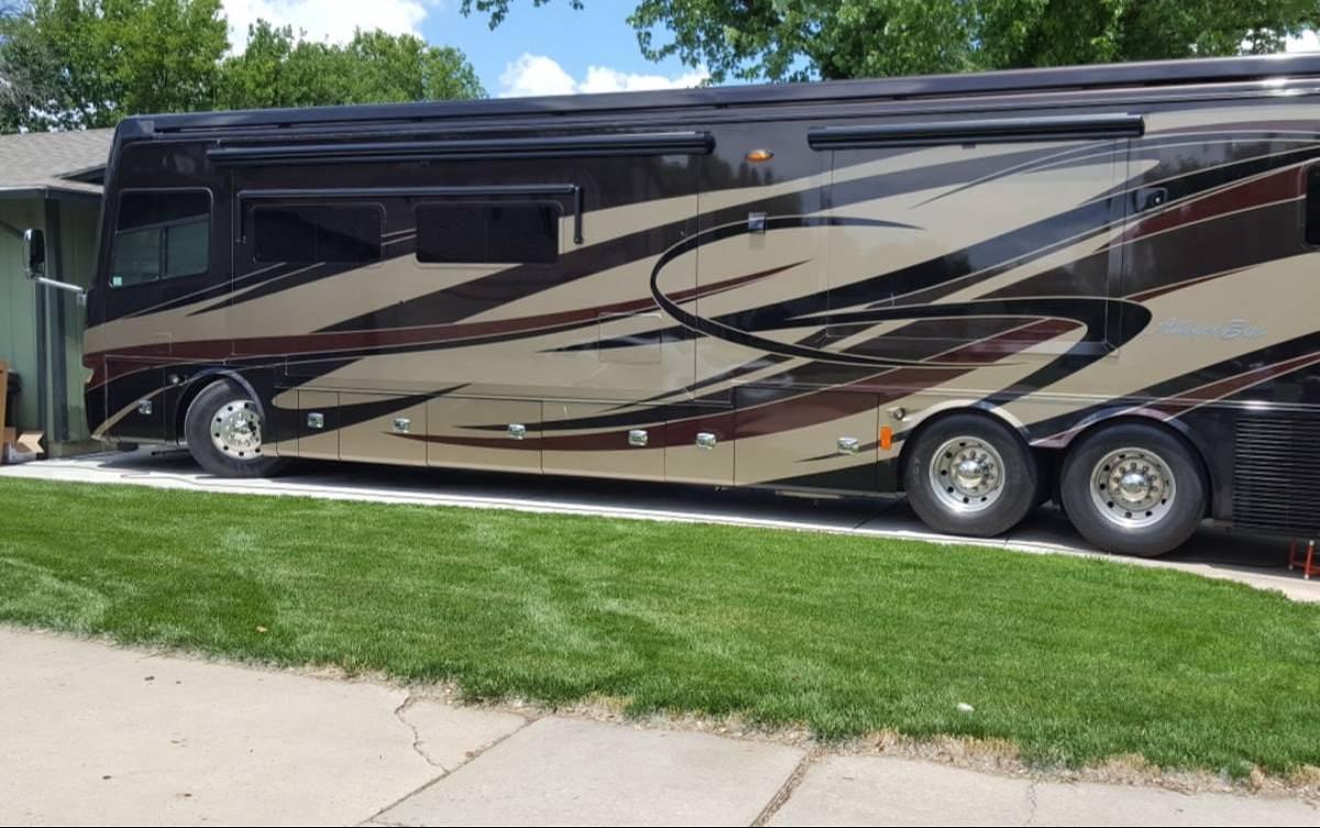 Used 2012 Tiffin Allegro Bus 43QGP