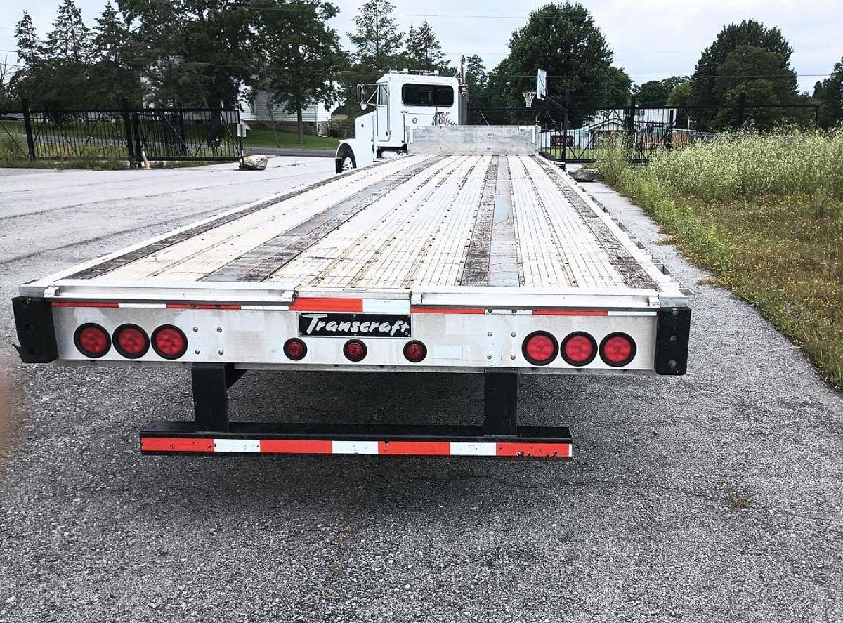 Used 2016 TRANSCRAFT D Eagle II Drop Deck Trailer