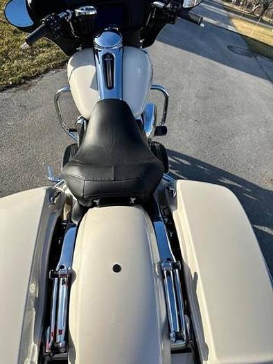 Used 2022 Harley-Davidson Street Glide