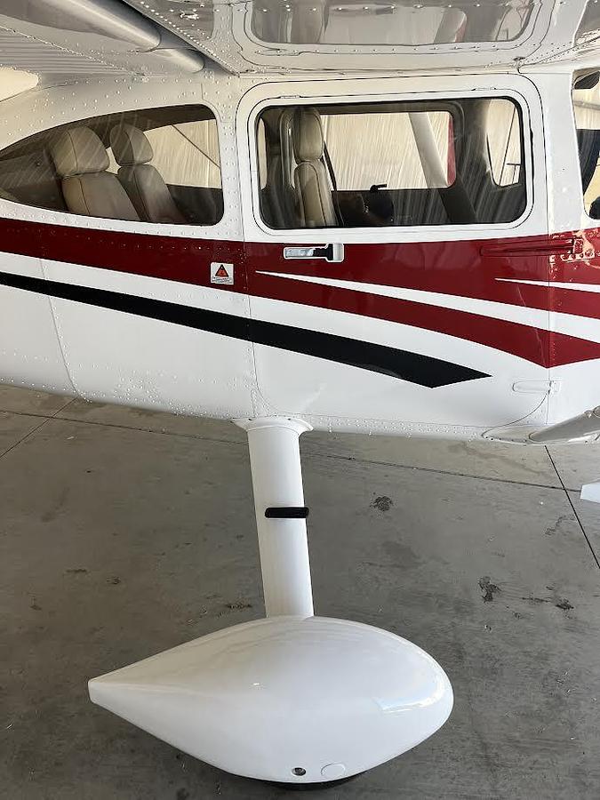 Used 2006 Cessna Turbo 182T Skylane Airplane