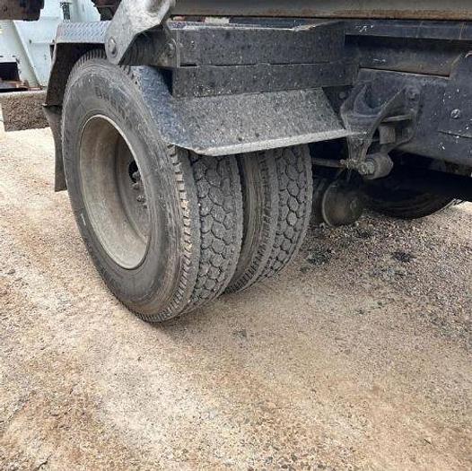 Used 2006 Ford Super Duty F-750 Straight Frame XL