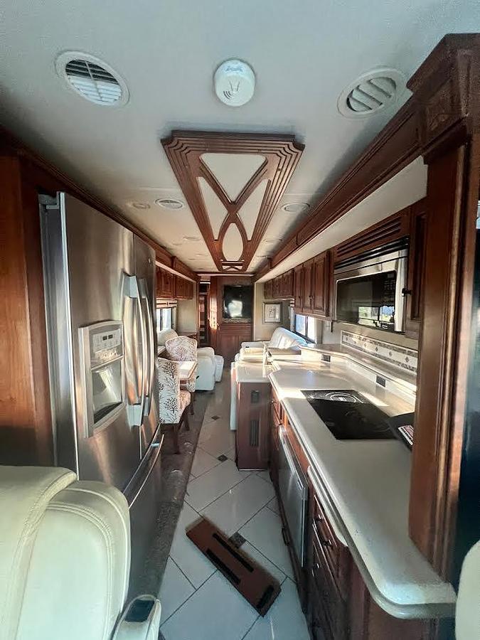 Used 2014 Itasca Meridian 42GQ Class A Motorhome
