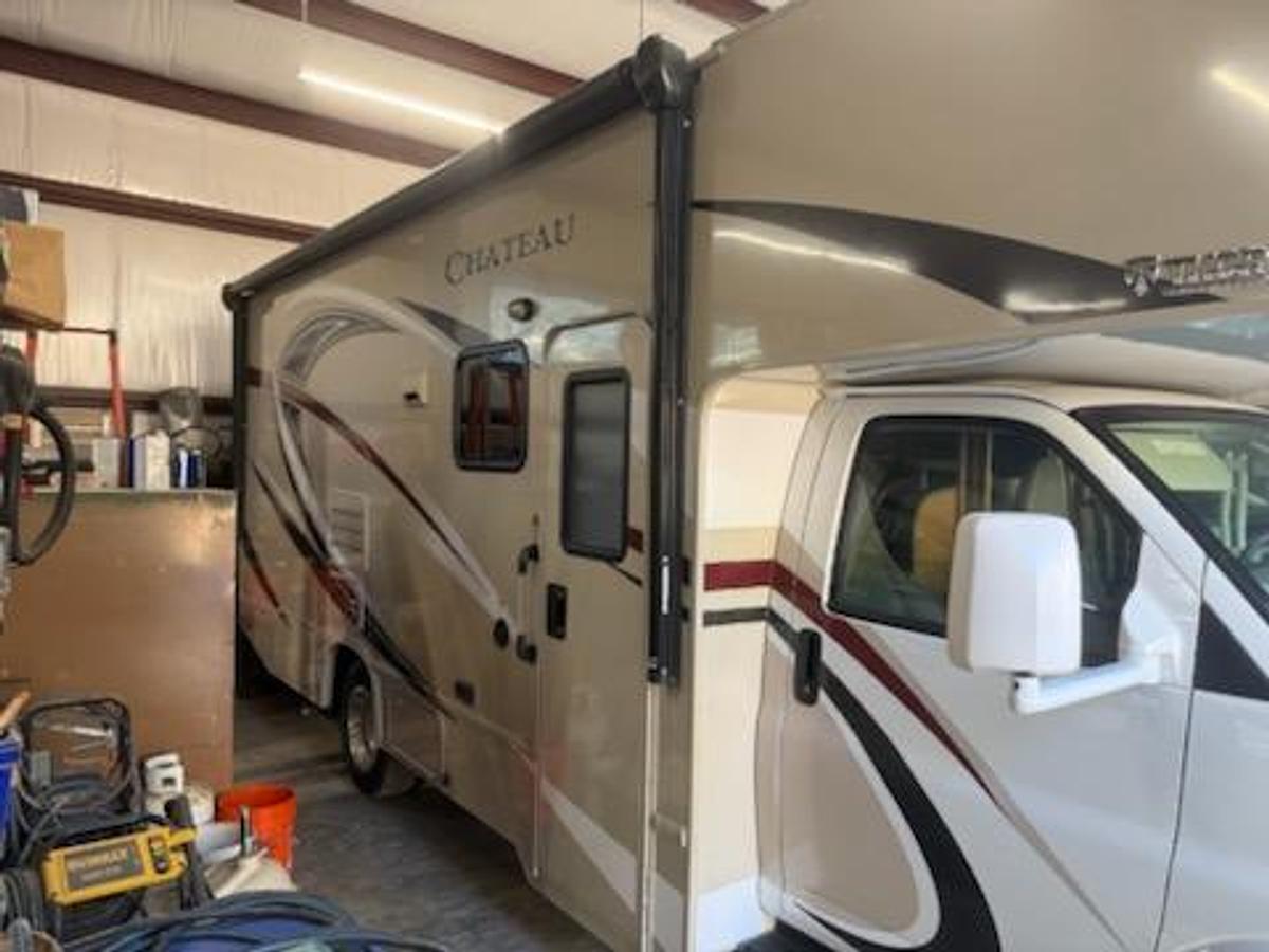 Used 2017 Thor Motor Coach Chateau 24F Class C Motorhome