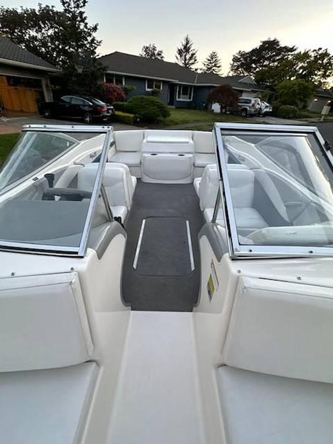 Used 2005 Bayliner 205