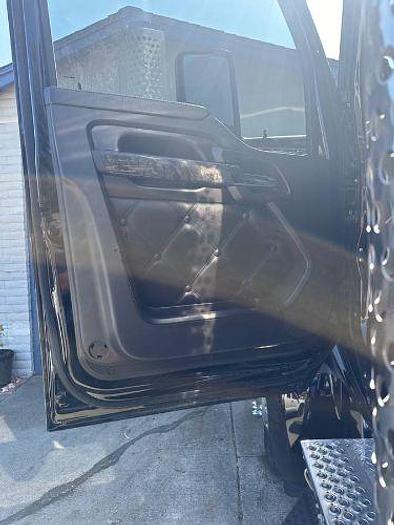 Used 2021 KENWORTH W990