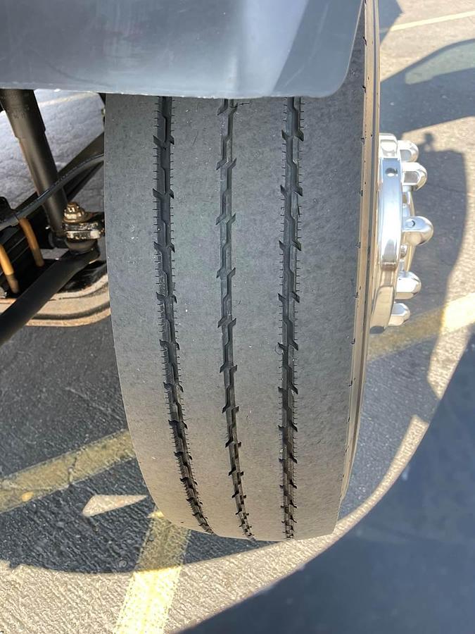 Used 2017 Ford F650 XL Mechanic Service Truck