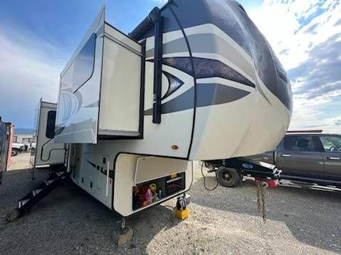 Used 2019 Jayco Northpoint 383FKWS