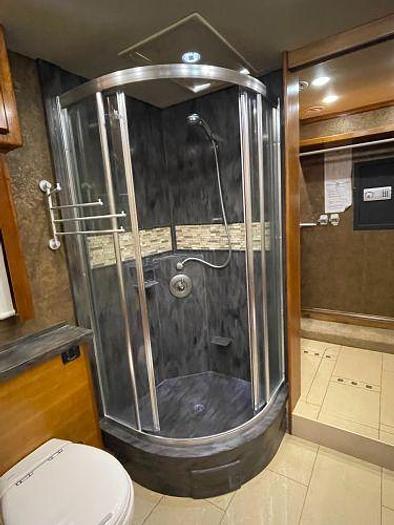 Used 2014 Tiffin Allegro Bus 45LP