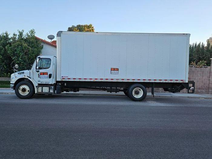Used 2016 Freightliner BUSINESS CLASS M2 106