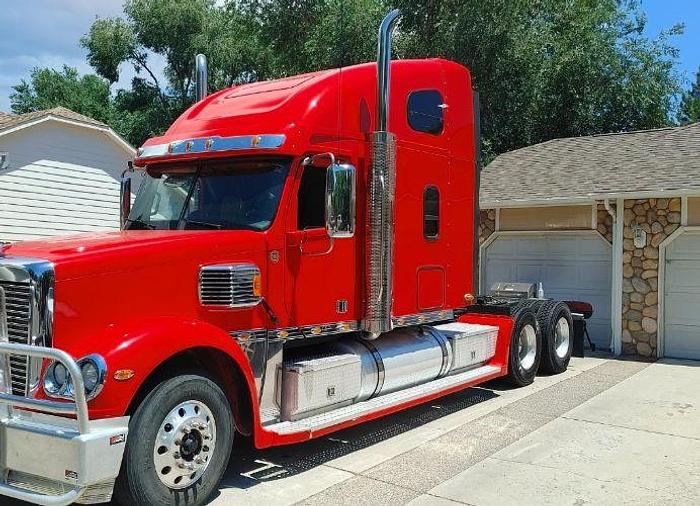 Used 2020 Freightliner CORONADO 132