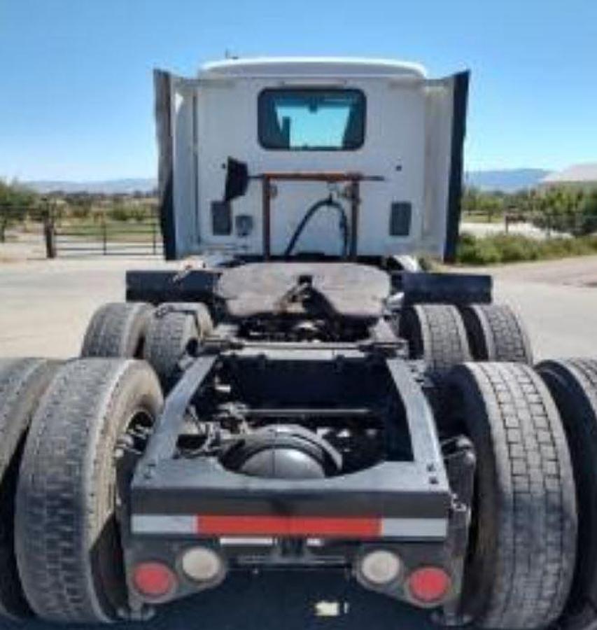 Used 2018 Peterbilt 579
