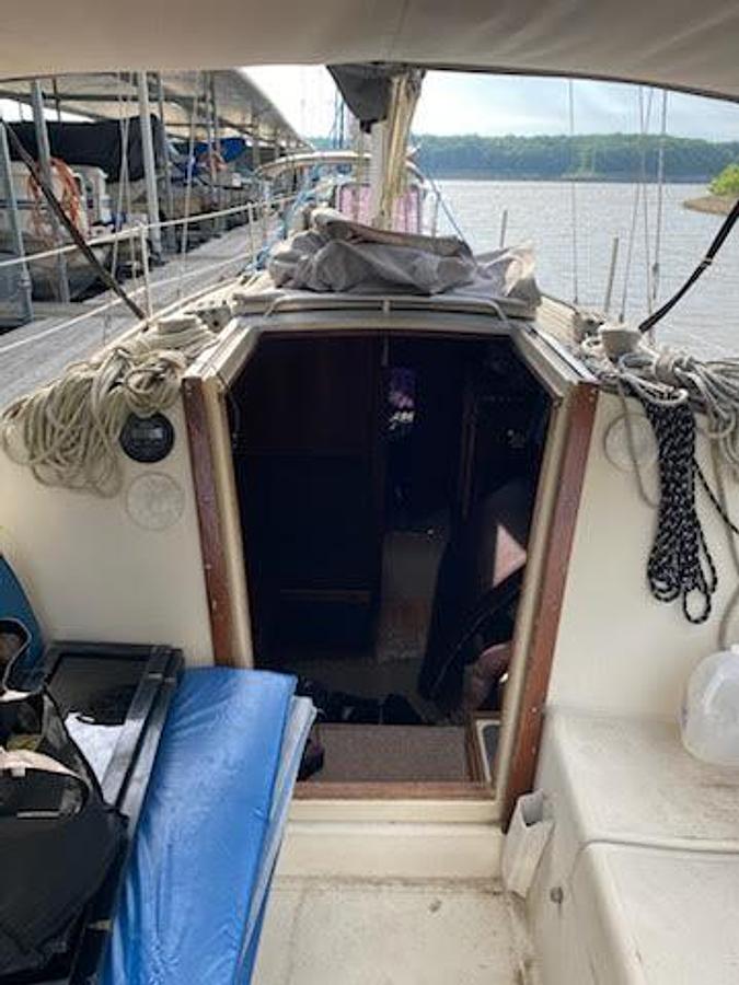 Used 1984 S2 Sailing Yacht