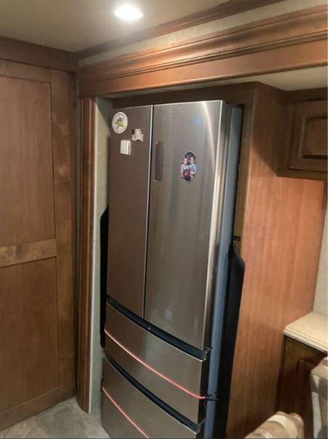 Used 2008 Holiday Rambler ENDEAVOR 40PDQ Class A Motorhome