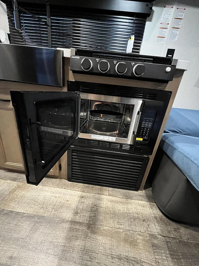 Used 2024 Forest River Cherokee Grey Wolf Black Label 22RRBL Travel Trailer Toy Hauler