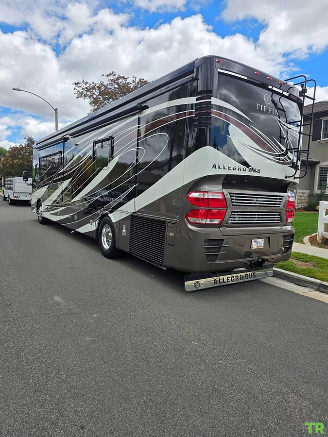 Used 2017 Tiffin Allegro Bus 40AP Class A Motorhome