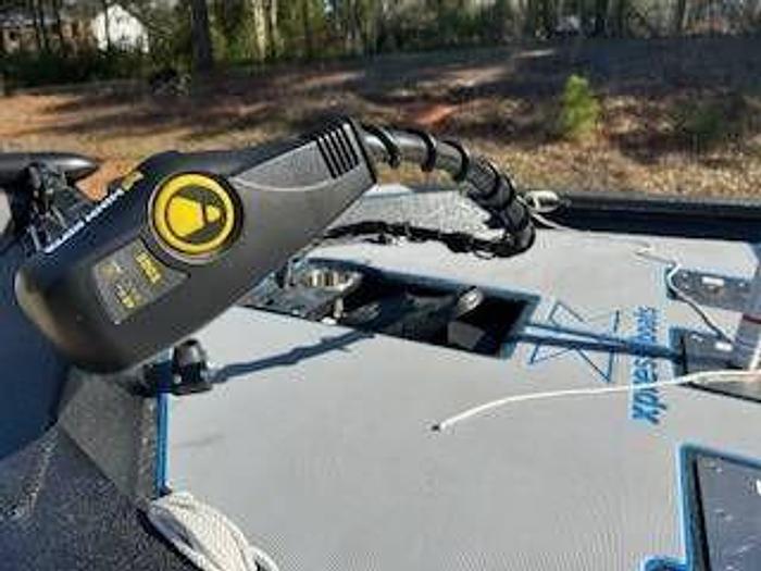 Used 2022 Xpress H17