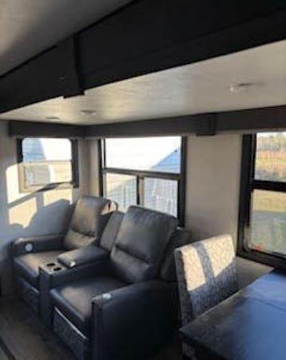 Used 2022 Highland Ridge Open Range 322RLS