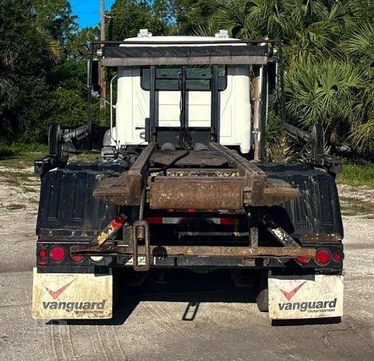 Used 2018 MACK GRANITE GU813