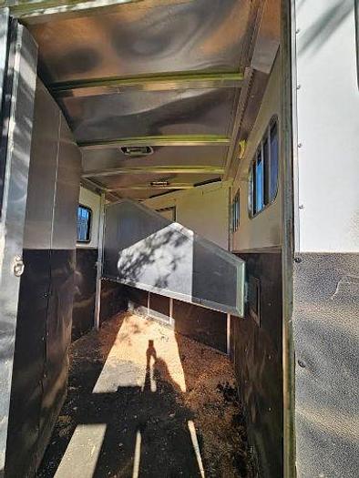 Used 2009 Exiss Sport 2 Horse Trailer with Living Quarters