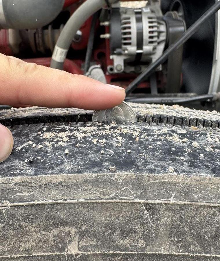 Used 2019 PETERBILT 389 Conventional Sleeper Semi