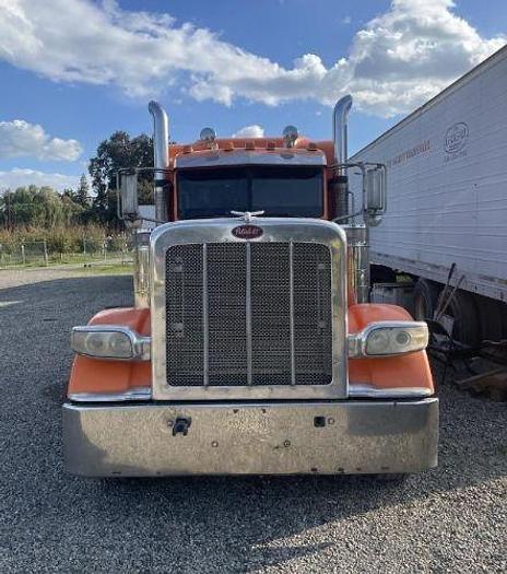 Used 2008 Peterbilt 387