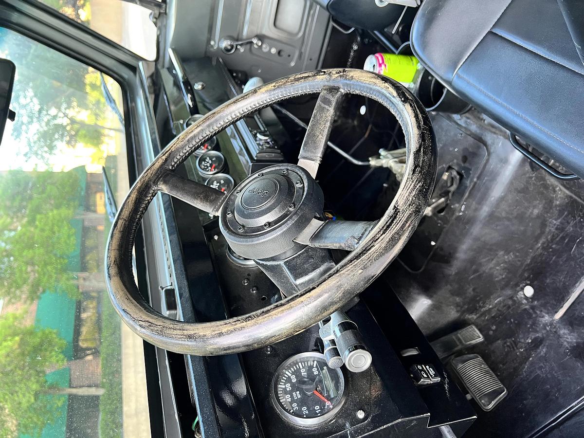 Used 1987 Jeep Wrangler 4WD Laredo