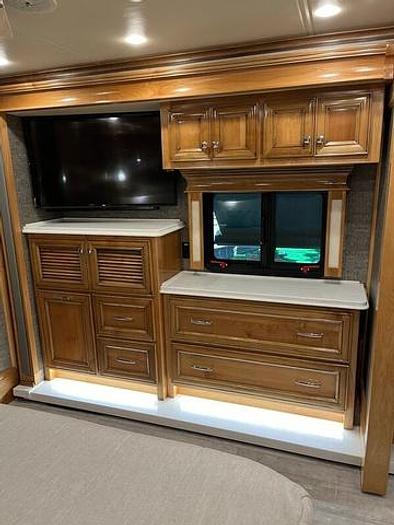 Used 2021 Tiffin Motorhomes Phaeton 44 OH